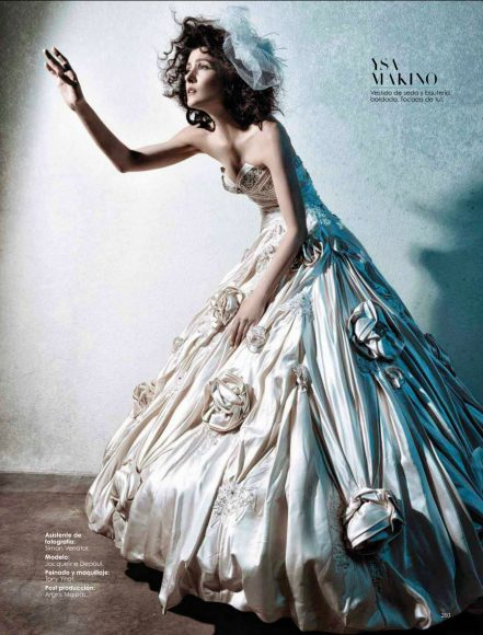 December 2014 Vanidades Novias Brides, Nostalgico Romance editorial featuring model Jacqueline Depaul